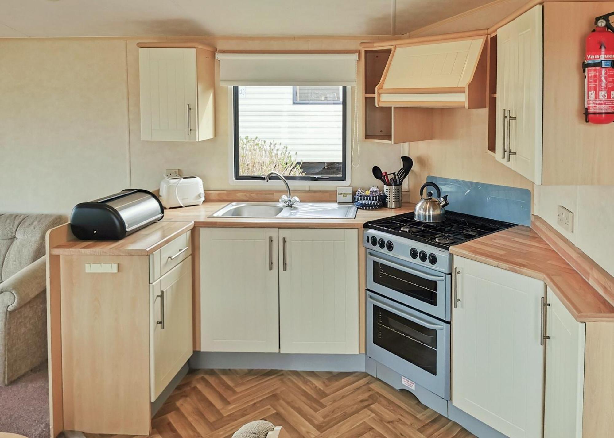 Clynderwen Grondre Holiday Park מראה חיצוני תמונה