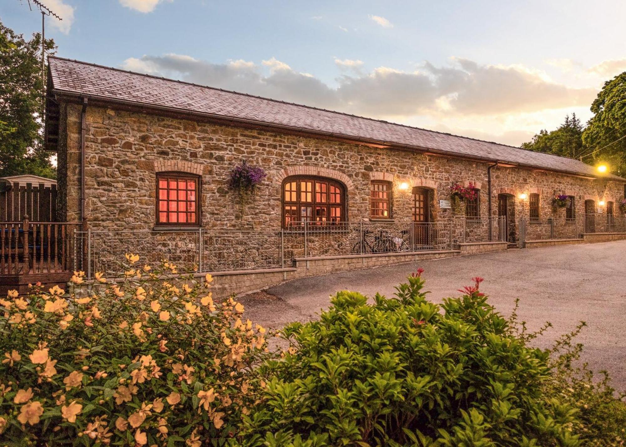 Clynderwen Grondre Holiday Park מראה חיצוני תמונה
